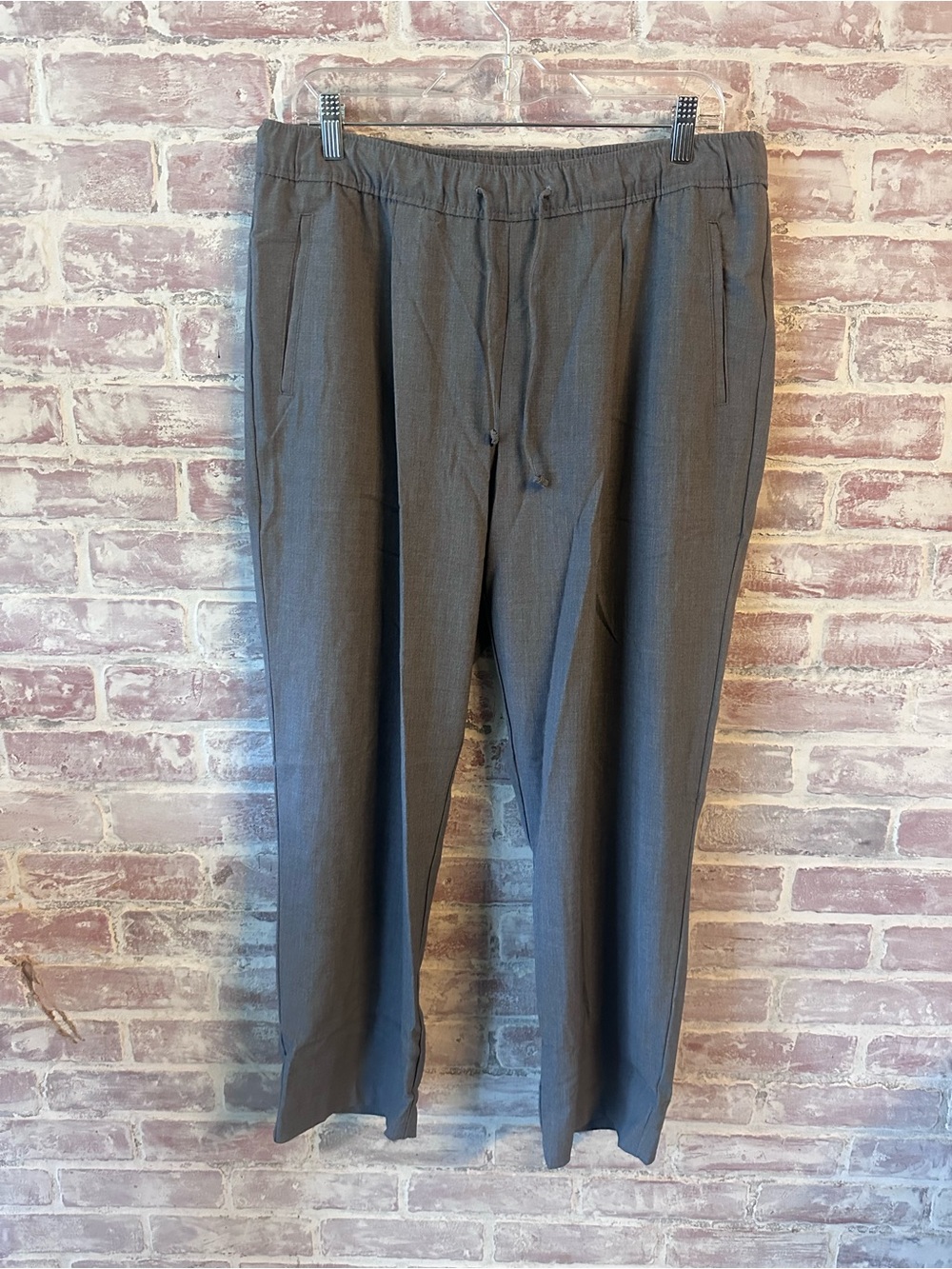 Old Navy Charcoal Gray Drawstring Women's Business Casual Joggers